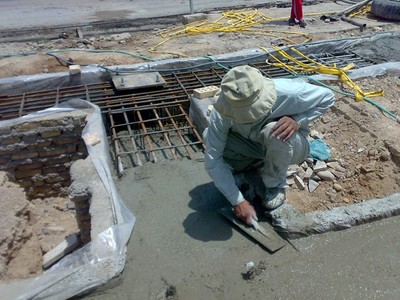 ترجمه عمران - تاثیر سنگدانه‌های بازیافتی بر خواص بتن خود متراکم