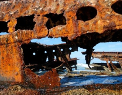 ترجمه متالوژی-خوردگی  رطوبتی مواد